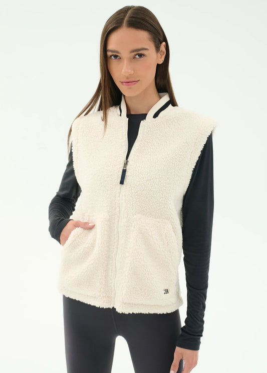 Aster Sherpa Vest