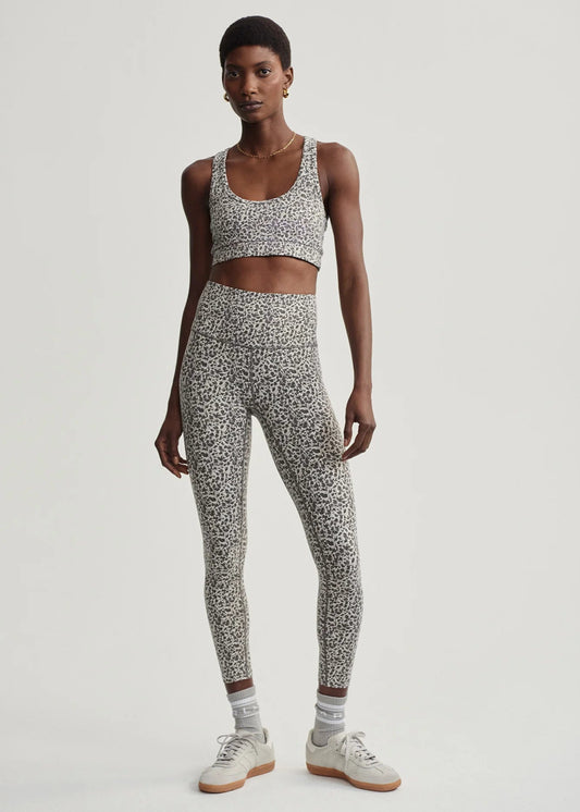 Move High Legging