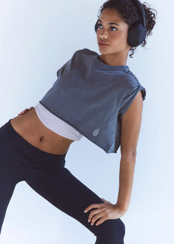 Hot Shot Cropped Tee
